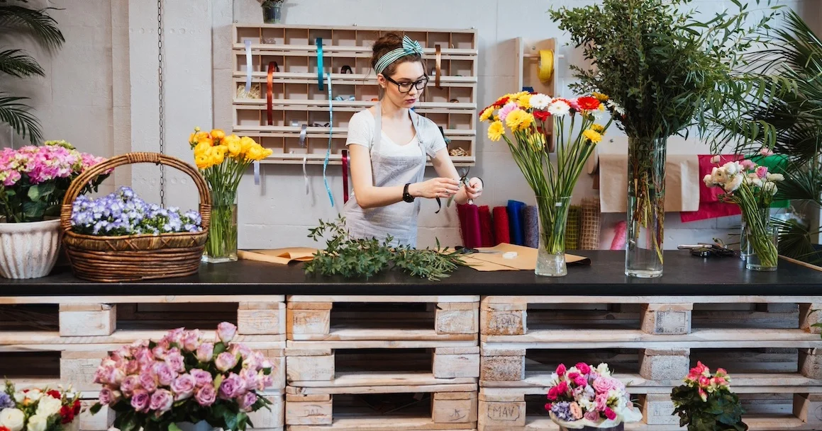 devenir fleuriste franchisé pour votre reconversion